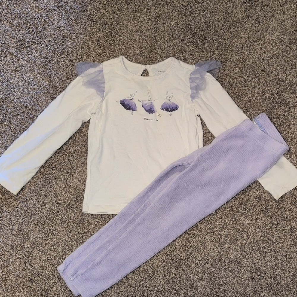 J&J ballerina outfit sz3